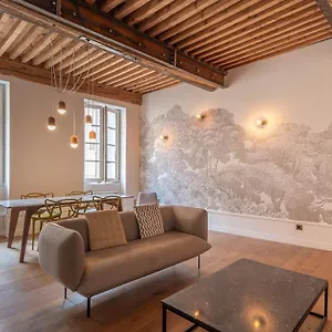 Spacious Rated 4 Stars In The Heart Of The Old Town , Annecy France