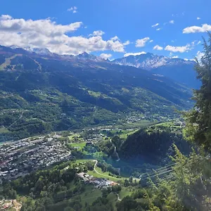 Giteduruisseau73, Maison Entiere Exposee Sud, En Lisiere De Foret 80m2 , 2 2 Salles De Bain Avec Terrasse Et Garage , Bourg-Saint-Maurice France